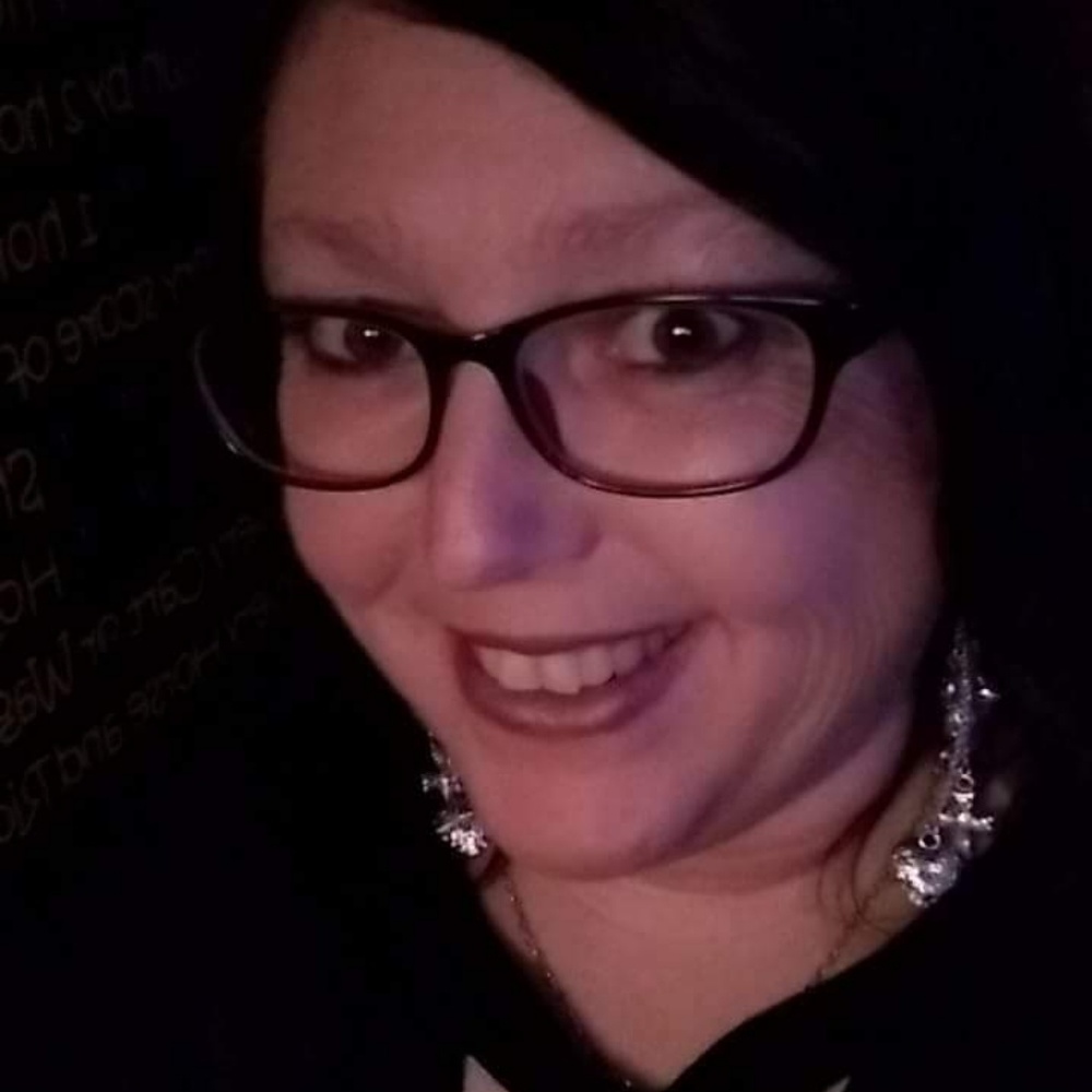 Meet your Posher, Renee
